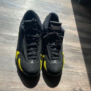 USED AIR JORDAN 14 Retro “THUNDER”